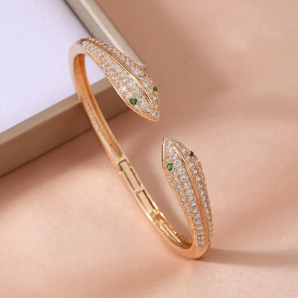 Snake-shaped Bracelet, Light Luxury, Light Luxury, Exquisite High-end Bracelet