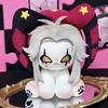 Anime Der verrückte Zirkus Pierrot Langohren Hut 20cm Sitzende Haltung Figuren Kissen Weicher Körper Maskottchen Plüschtiere Kissen Sofakissen