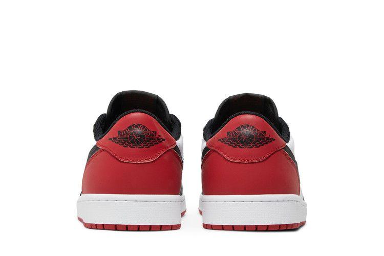 Jordan 1 Retro Low OG Black Toe (2023)