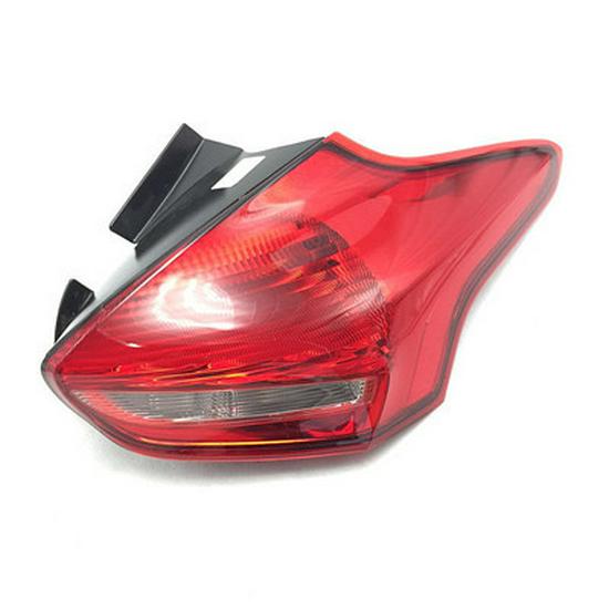 Compatible with 15-18 Models: Focus Hatchback Taillight & Cover Replacement