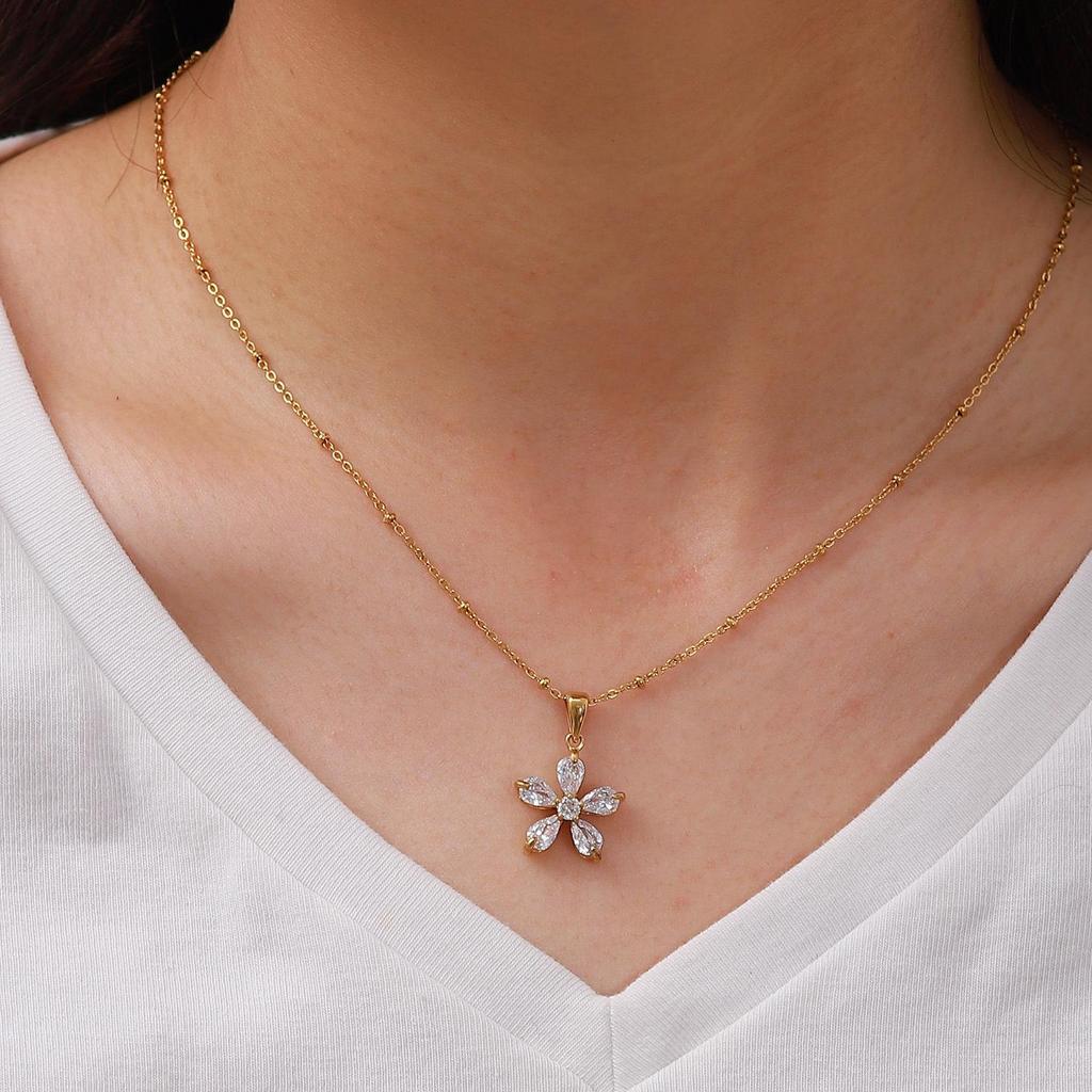 INS New Flower Necklace: 18K Gold-Plated Stainless Steel with 16mm White Zircon Five-Petal Flower Pendant for Women