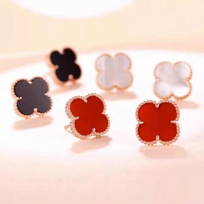 Premium Temperament Four-Leaf Clover Earrings Light Luxury Simple Daily With Anti-Allergy Valentine Gift