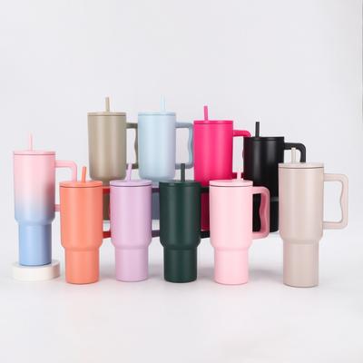 30/40oz Vakuum-Thermosflasche Becher mit Henkel Deckel Strohhalm Edelstahlbecher Auslaufsicher Hält Kalt Heiß Reise Auto Kaffeebecher