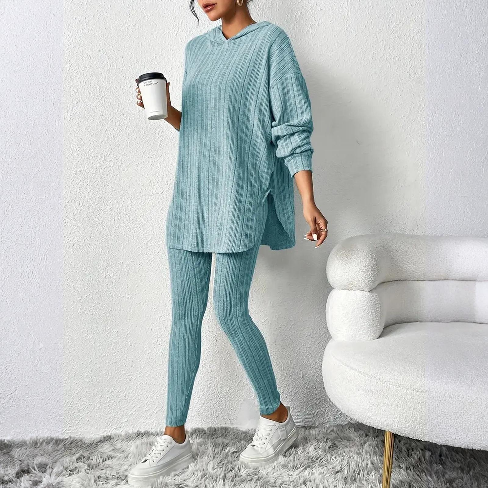 

Модный женский повседневный спортивный костюм с капюшоном M