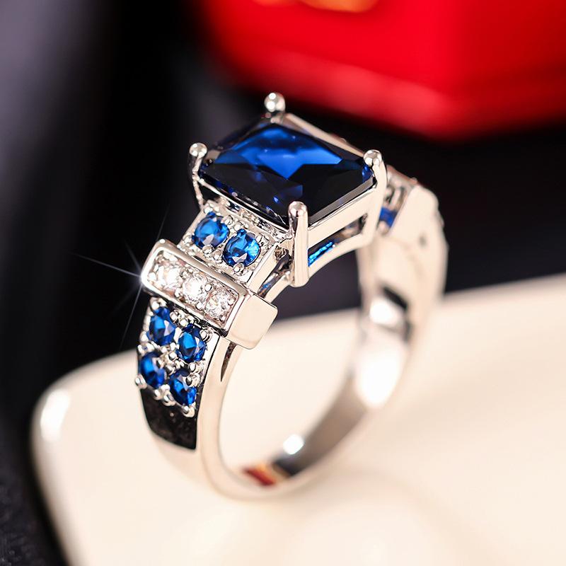 

European and American New Square Micro Inlaid Ring, Women s Palace Style High-end Four Claw Inlaid Quadrilateral Zircon 10