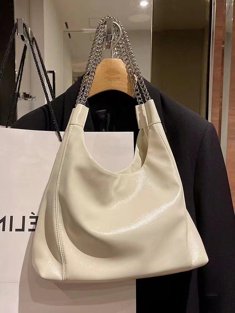 Soft Leather Retro Tote Bag 2025 New Trendy Lazy Style Shoulder Large Bag Large Capacity Chain Underarm Bag