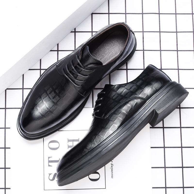 2025 Spring and Autumn New Men's Leather Business Dress Leather Shoes Men's British Business Pointe Height Increasing Leather Shoes Single 1908