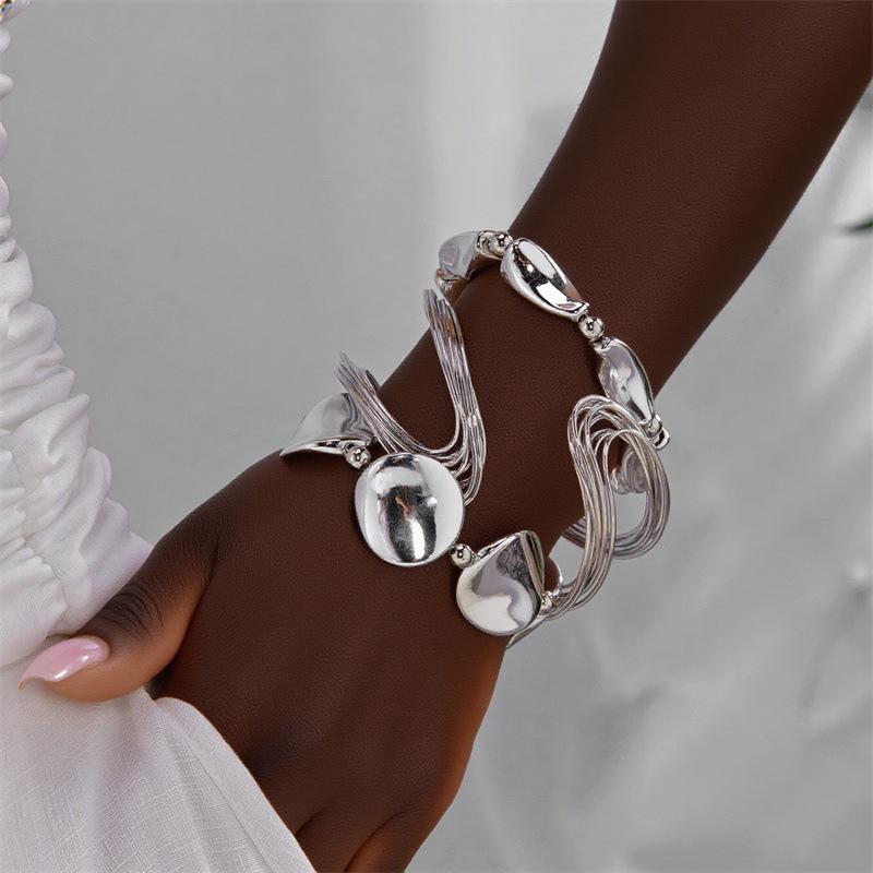 Módní šperky pro dámskou sadu