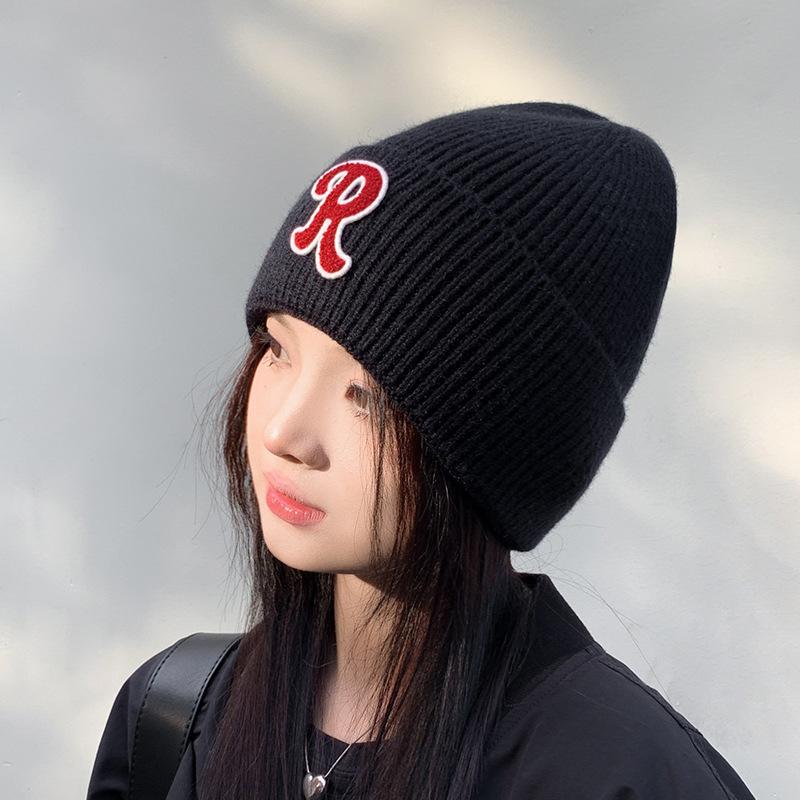 Autumn and Winter Hats for Women Warm Ear Protection Pullover Knitted Woolen Hats Casual and Versatile Baotou Cold Hats for Men