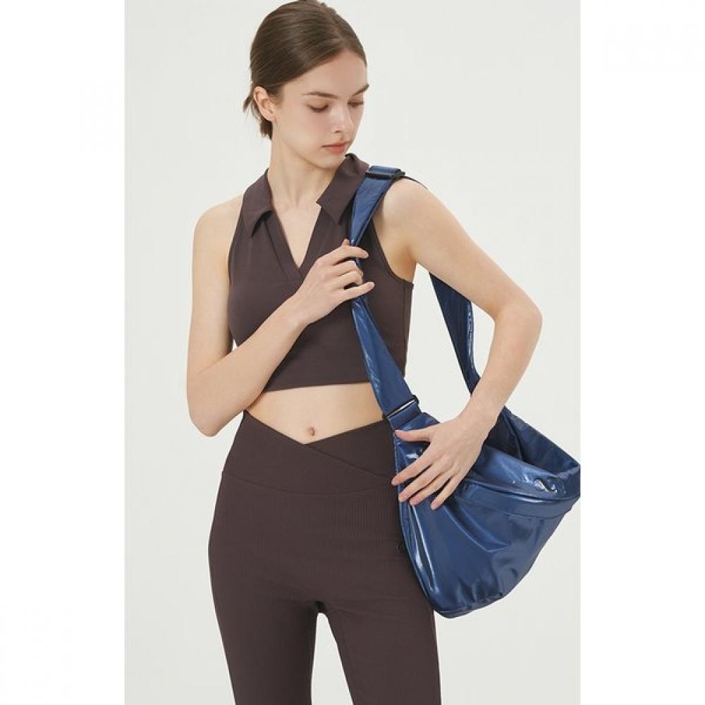 Huit Hobo Bag Htwbg5z01t