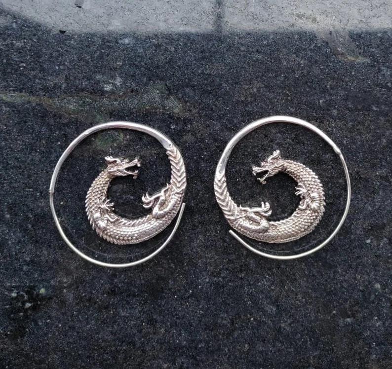 Mote øredobber for kvinners smykker