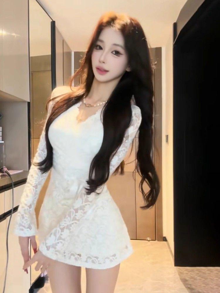 

Elegant Spring Lace V-neck Dress - Women s Slimming Waist Short Skirt Large абрикосовый