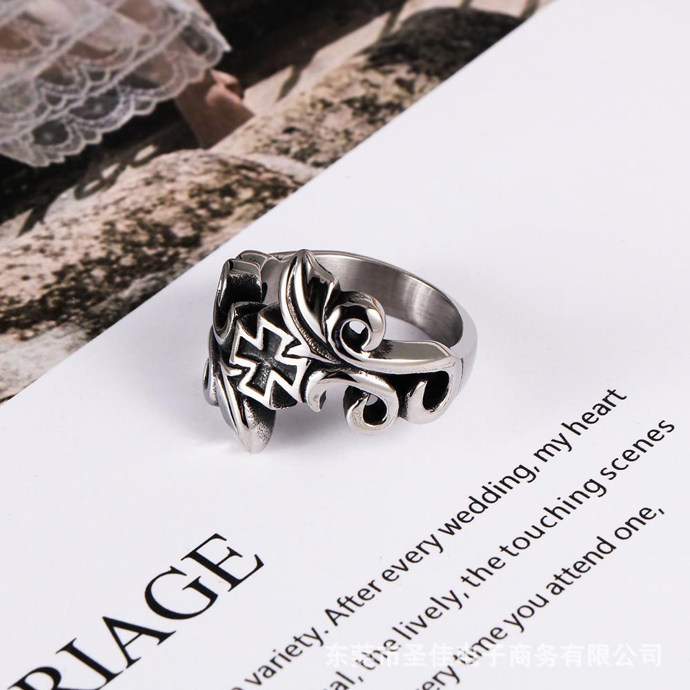 2026 Retro Ring, Fashionable Exquisite Flower Vine Casting Ring, Trendy Man Ring.