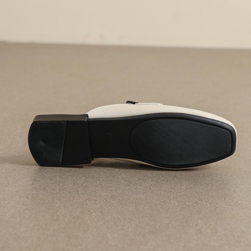 Spring Women New Slippers Flat Square Mule Outdoor Casual Shoes Korean Style Fashion Metal Chain Design Banquet And Office