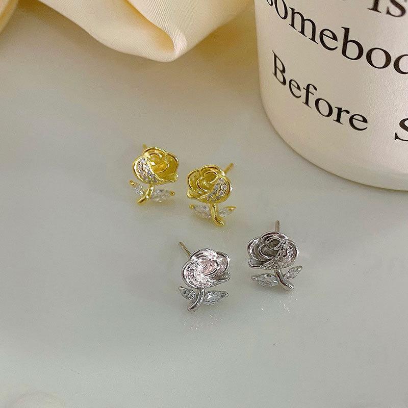 Rose Earrings Sweet and Cute Versatile Flower Earrings Niche Design Earrings