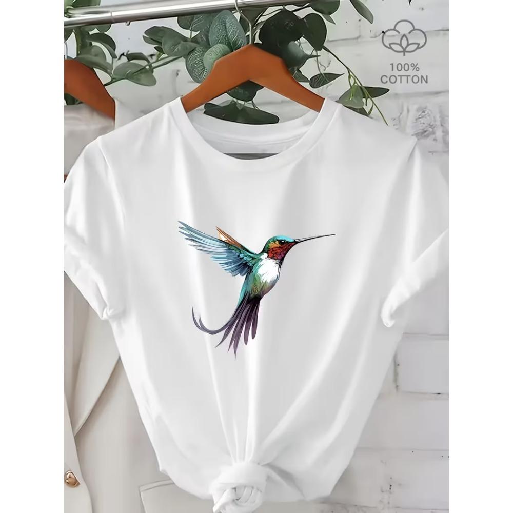 Camiseta Gráfica Unisex de Algodón con Cuello Redondo y Manga Corta con Estampado de Colibrí en Acuarela y Acentos Florales para Amantes de los Pájaros