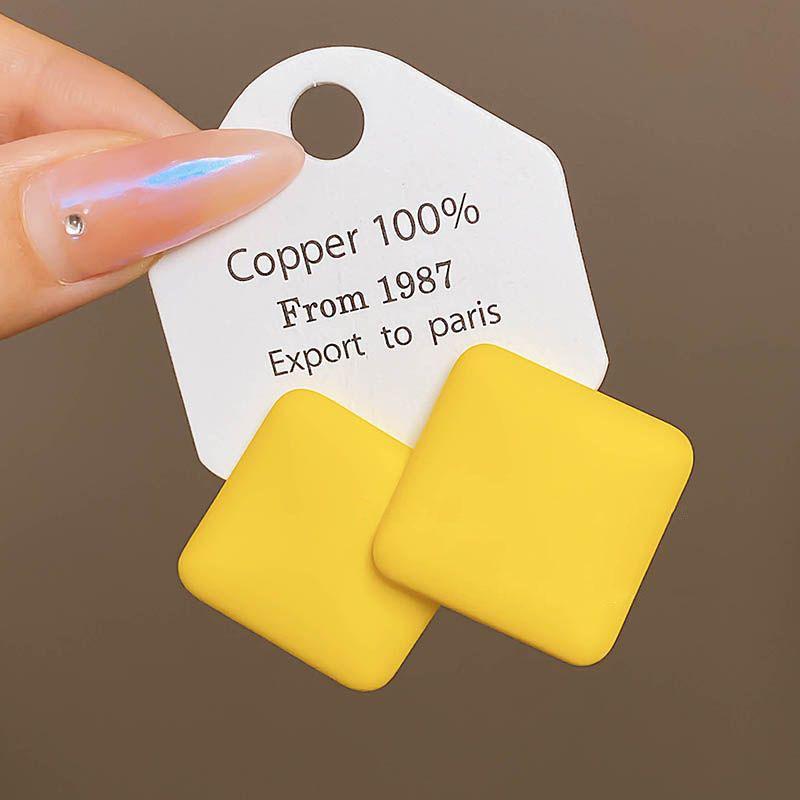Dopamine Rose Pink Earrings: High-End 2024 Niche Design, Celebrity-Style Light Luxury for Women
