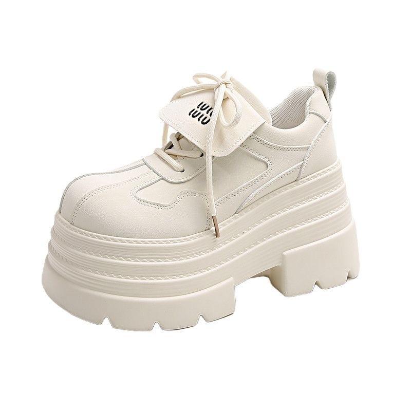 2025 neue Frühling kleine 10cm Plateau Loafer Damen Muffin Einzel Schuhe Schnürschuhe Casual und leichte höhenvergrößernde Schuhe