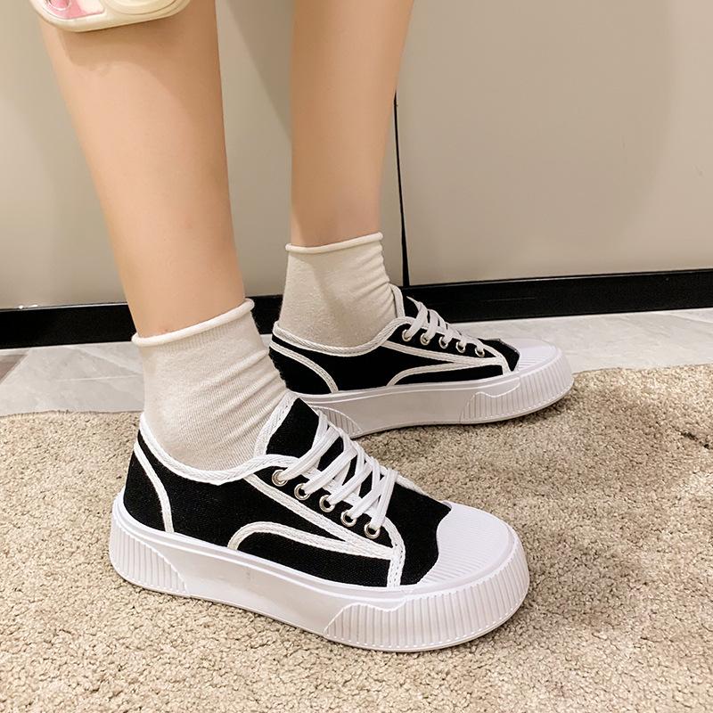 Белые парусиновые кроссовки на толстой подошве для женщин весной и осенью. Модные новые — фото 3