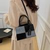 New women's bags contrasting colors splicing niche design fashion trend handbag commuting shoulder messenger bag