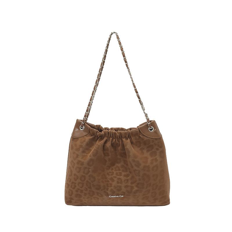 

In autumn and winter, the new Korean version of the large-capacity tote bag, women s fashion simple leopard print commuter temperament, shoulder коричневый