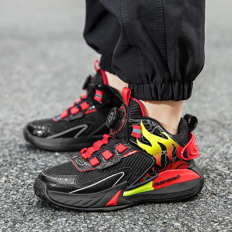 New Lightweight Children Basketball Shoes Swivel Buckle Boys Sports Shoes Breathable Running Trainers Outdoor Kids Tennis Shoes