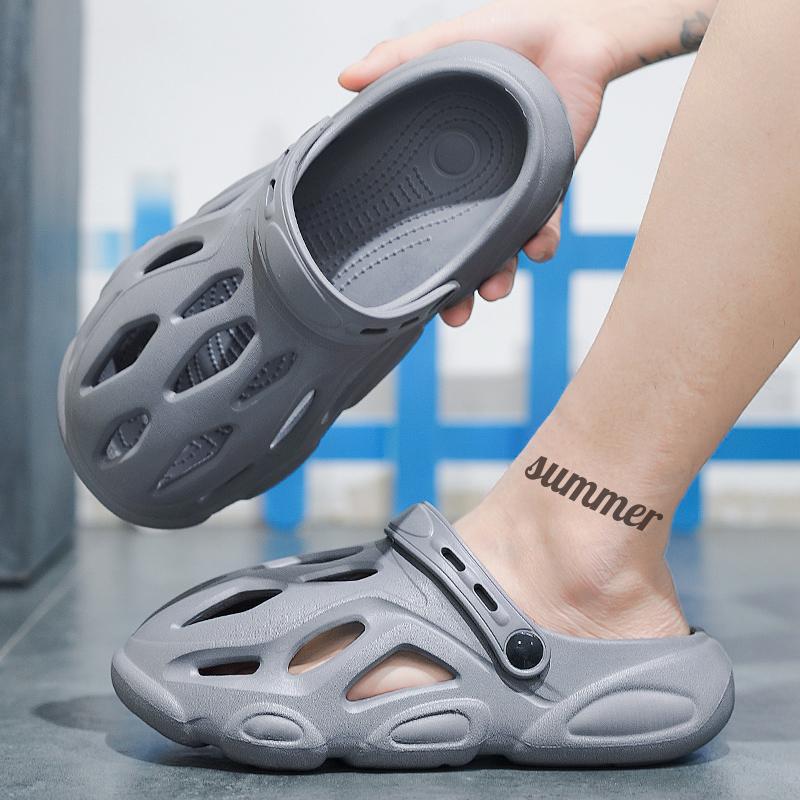 2024 Summer Beach Shoes for Men Fashion Trend Hollow Breathable Hole Shoes Soft Non-slip Lightweight Comfortable Casual Sandals