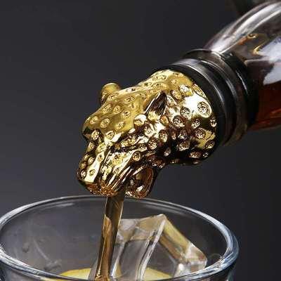 Wine Bottle Pourer Stopper Stainless Steel Deer Stag Head Dragon Head Unique Wine Aerators Bar Tools Barware