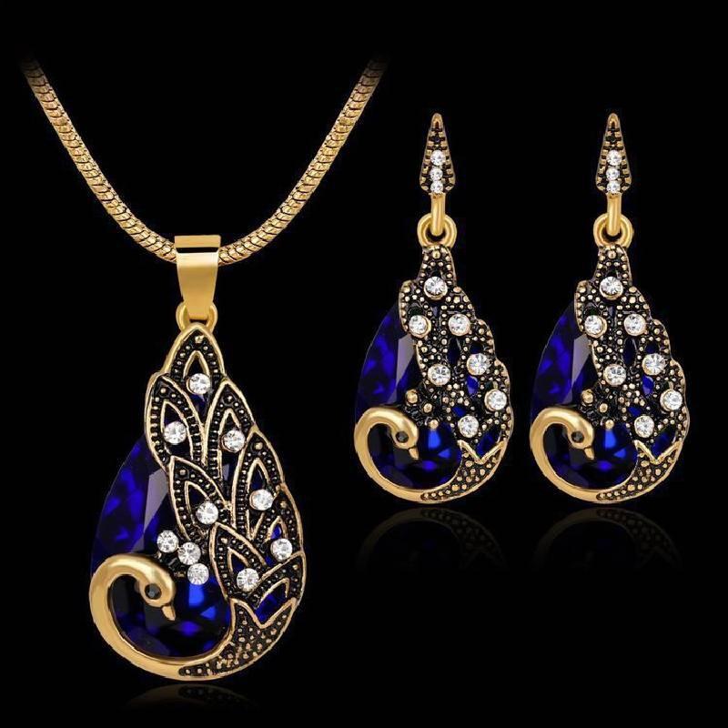 Elegant Alloy Peacock Jewelry Set Beautifully Crafted Gemstone Necklace And Earrings