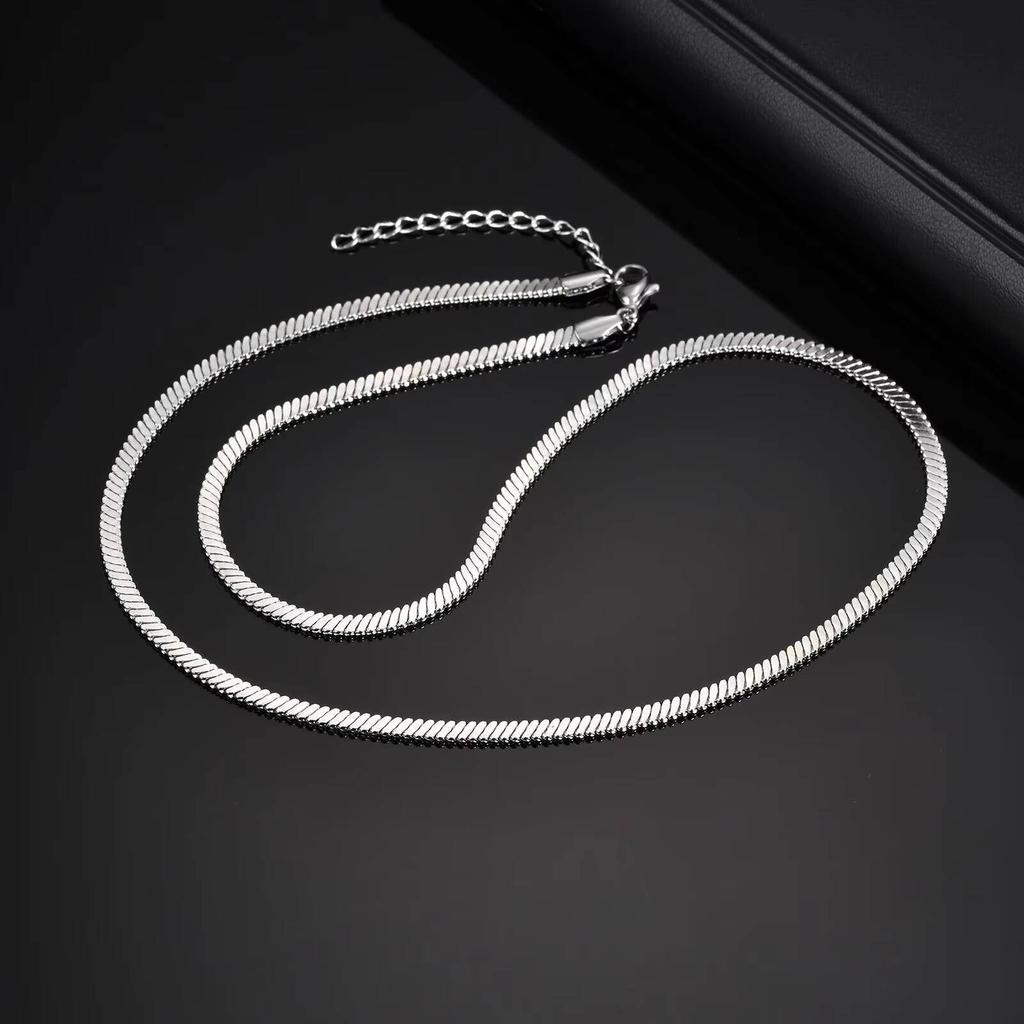 Vnox Width 3mm Flat Snake Silver Color Necklace for Men, Stainless Steel Vintage Blade Chain Collar, Hiphop Casual Jewelry Gifts