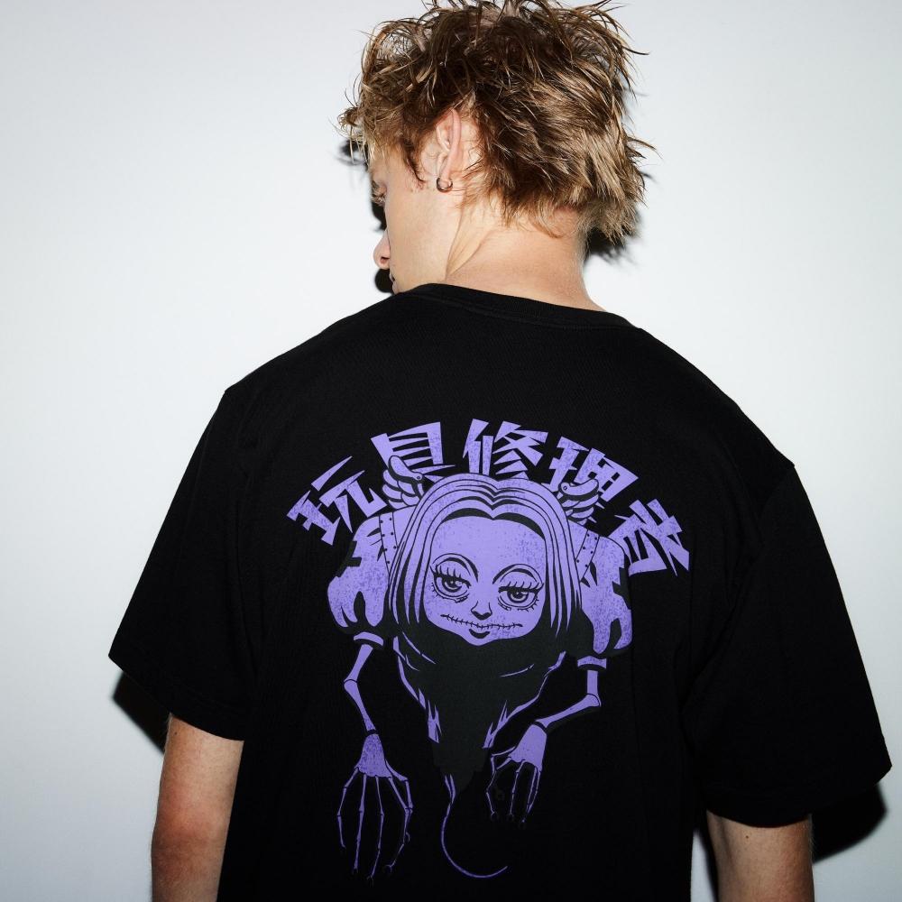 

UNIQLO Hunter x Hunter Аниме UT Графический футболка с коротким рукавом E