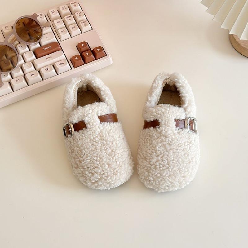 Kids Fuzzy Plush Buckle Decor Slip On Winter Shoes 21 бежевый