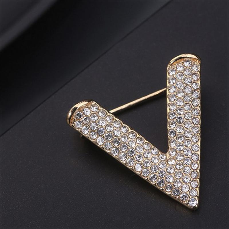 

New Minimalist Crystal New Letter V Brooch Pin Rhinestone Triangle Brooches Pins For Women Sweater Shirt Collar Accessories golden