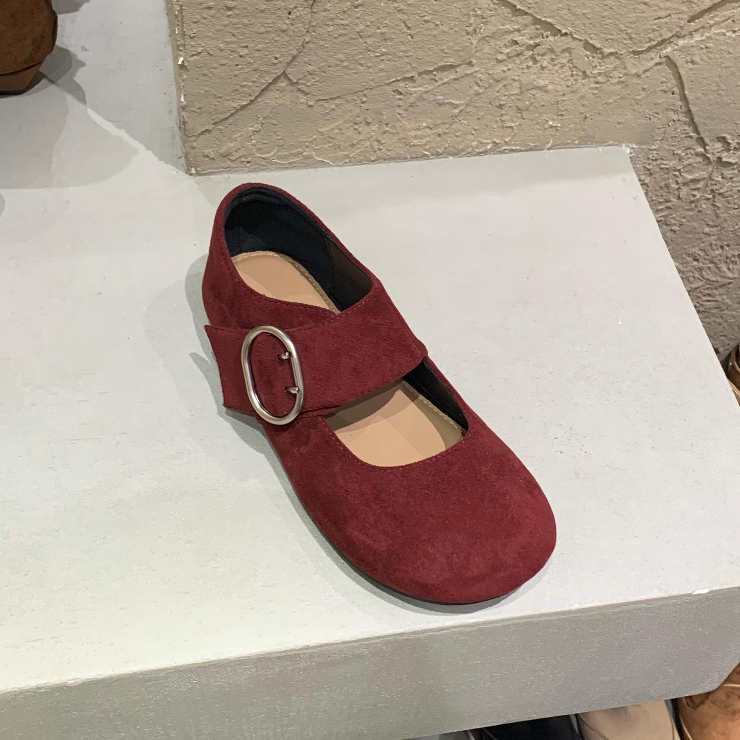 

Туфли Мэри Джейн в стиле мори ретро с глубоким вырезом, коричневые, женские туфли 2025 осень, новая повседневная обувь на платформе, одинарные туфли 39