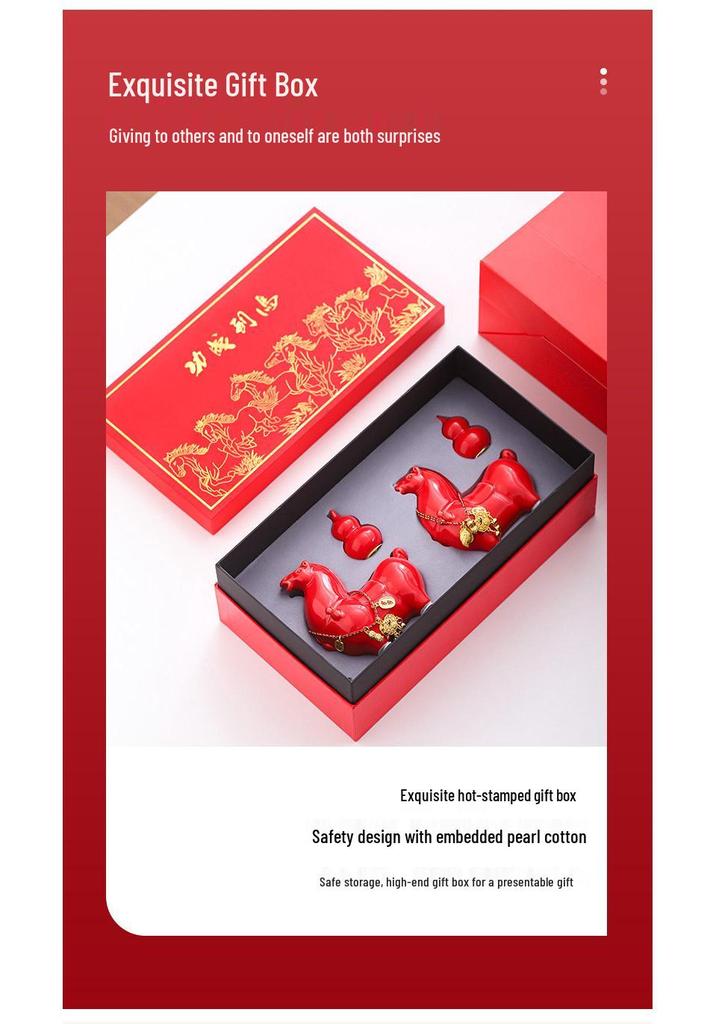 Ceramic Cultural Horse Ornament: Creative New Year & Spring Festival Gift, High-End Business Souvenir