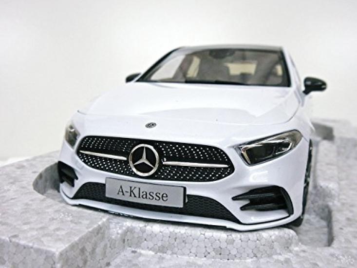 Norev Custom A Class White W177 2018 1/18 Mercedes-Benz