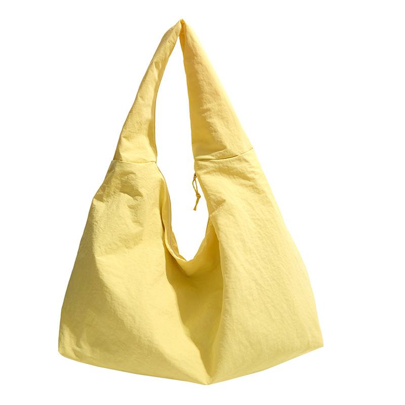 Nylon Cloth Tote Bag Women's Spring and Summer New Retro Large Pocket Large Capacity Leisure Sports Shoulder Bag