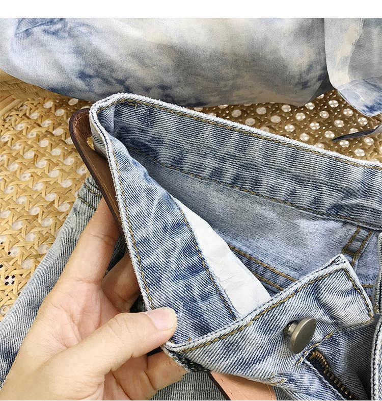 2021 Trendy Women's High-Waist Slimming Loose Denim Jeans