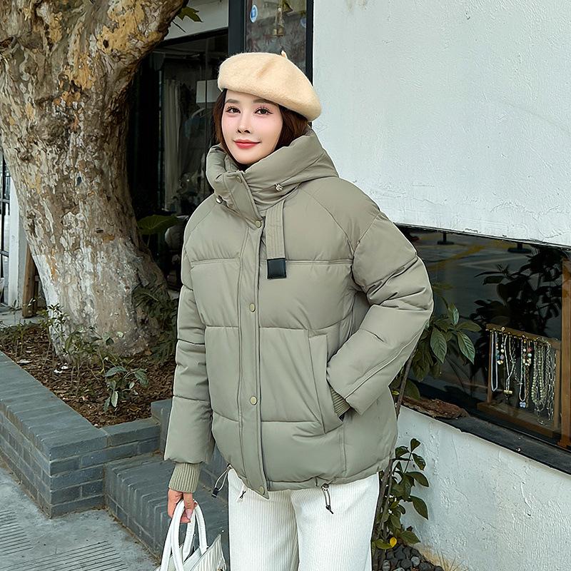 FASHION cotton-paddedwomen's 2024 winter new short down cottonthickened hats removable fluffy breadClothes