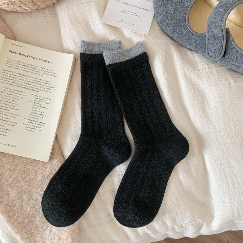 Simple and Versatile Wool Socks for Autumn and Winter, Boneless Socks, Mid-calf Socks, Color-blocked Double-screw Pile Socks