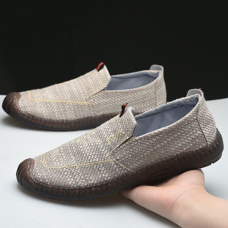 New Old Beijing Cloth Shoes Men's Spring Breathable and Comfortable Middle and Old One-pedal Lazy Casual Men's Shoes