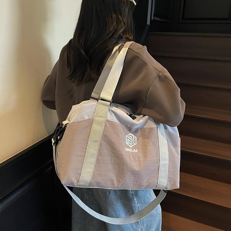 Reisetasche mit großem Fassungsvermögen, mehrfarbige Nähte, Fitnesstasche, Trocken- und Nassfach, Trainingstasche, Gepäcktasche