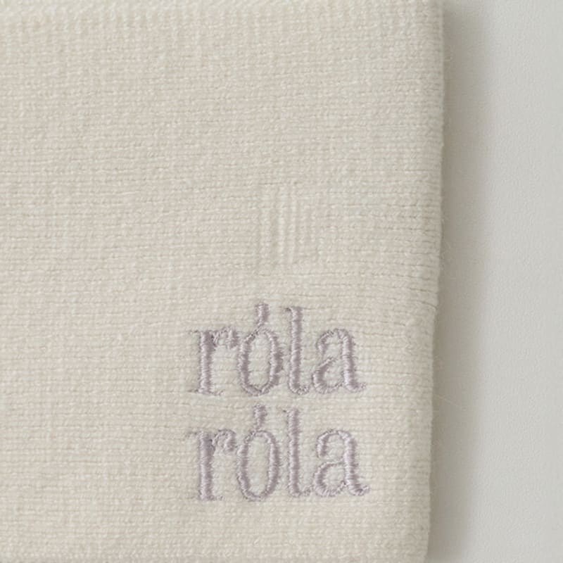 ROLAROLA NUBASIC LOGO STRICK-HAARBAND ELFENBEIN