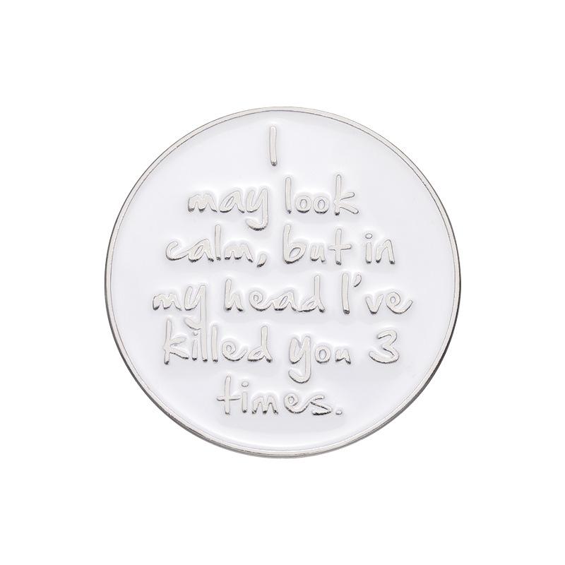 

Буква Шик Белая Брошь Художественная Круглая Металлическая Значок Глянцевая Отделка Для Любителей Моды