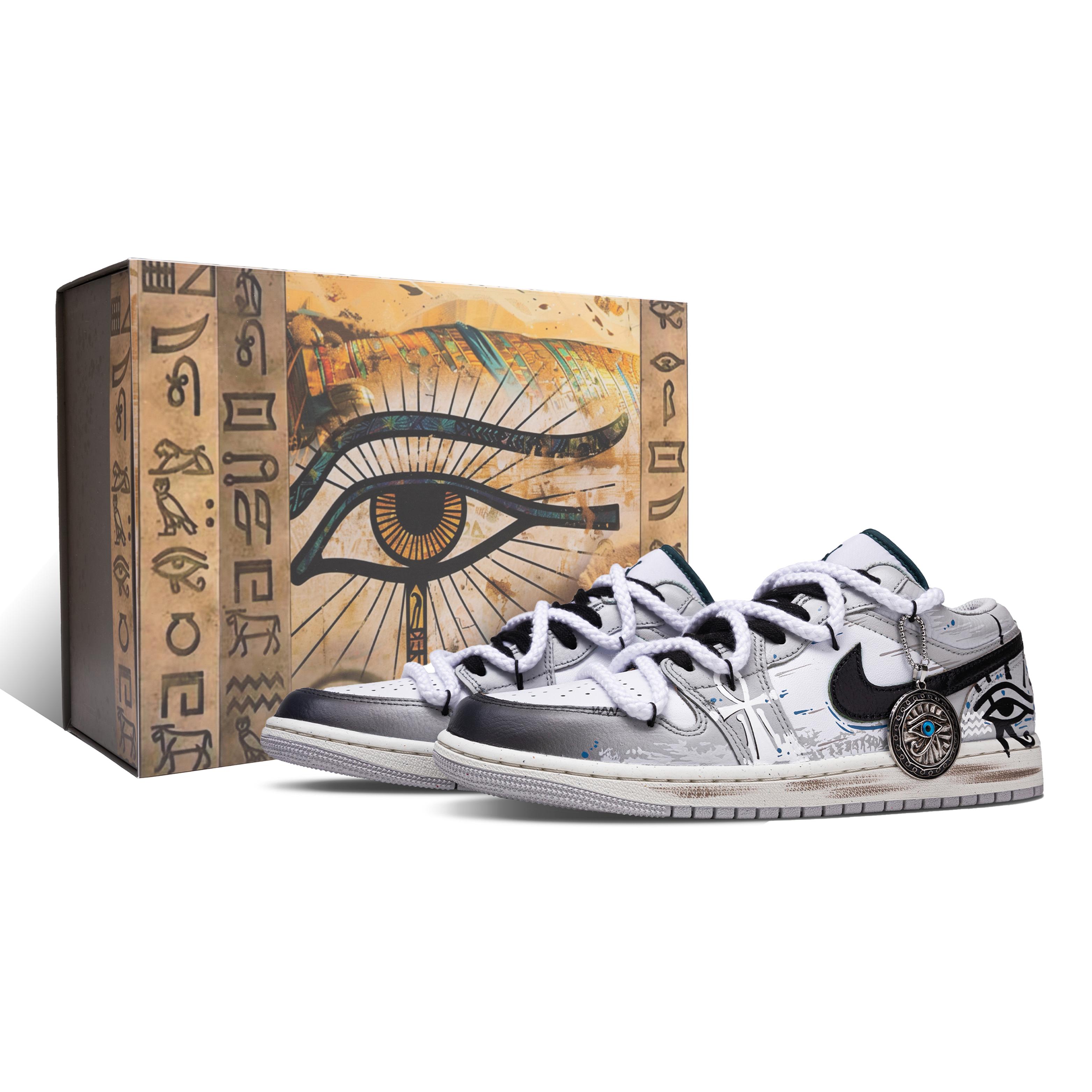 

Jordan Air Jordan 1 Abrasion Resistant Low top Vintage Basketball Shoes Men s Gray White FQ7687-300(Team73-S-BOX) 40