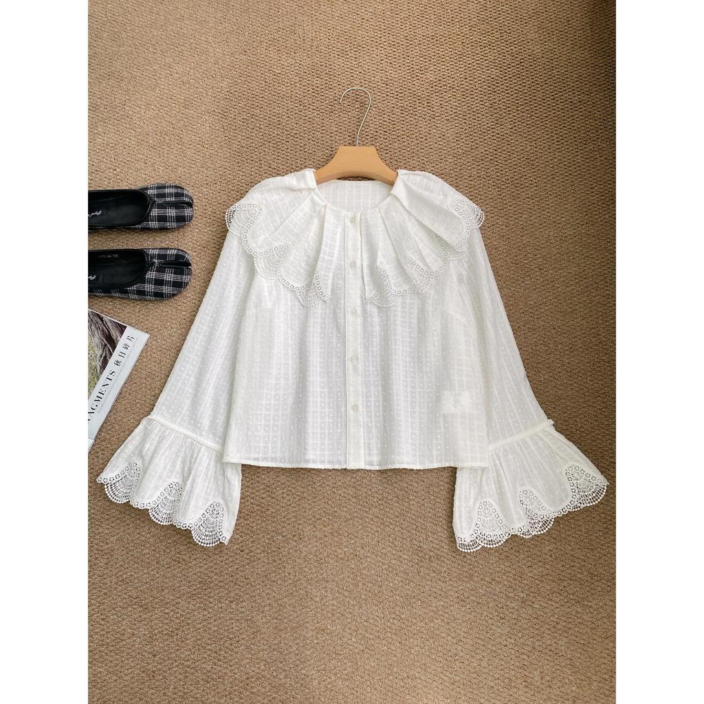2025 Fall/Winter Women's White Check Doll Collar Lace Bell Sleeve Shirt