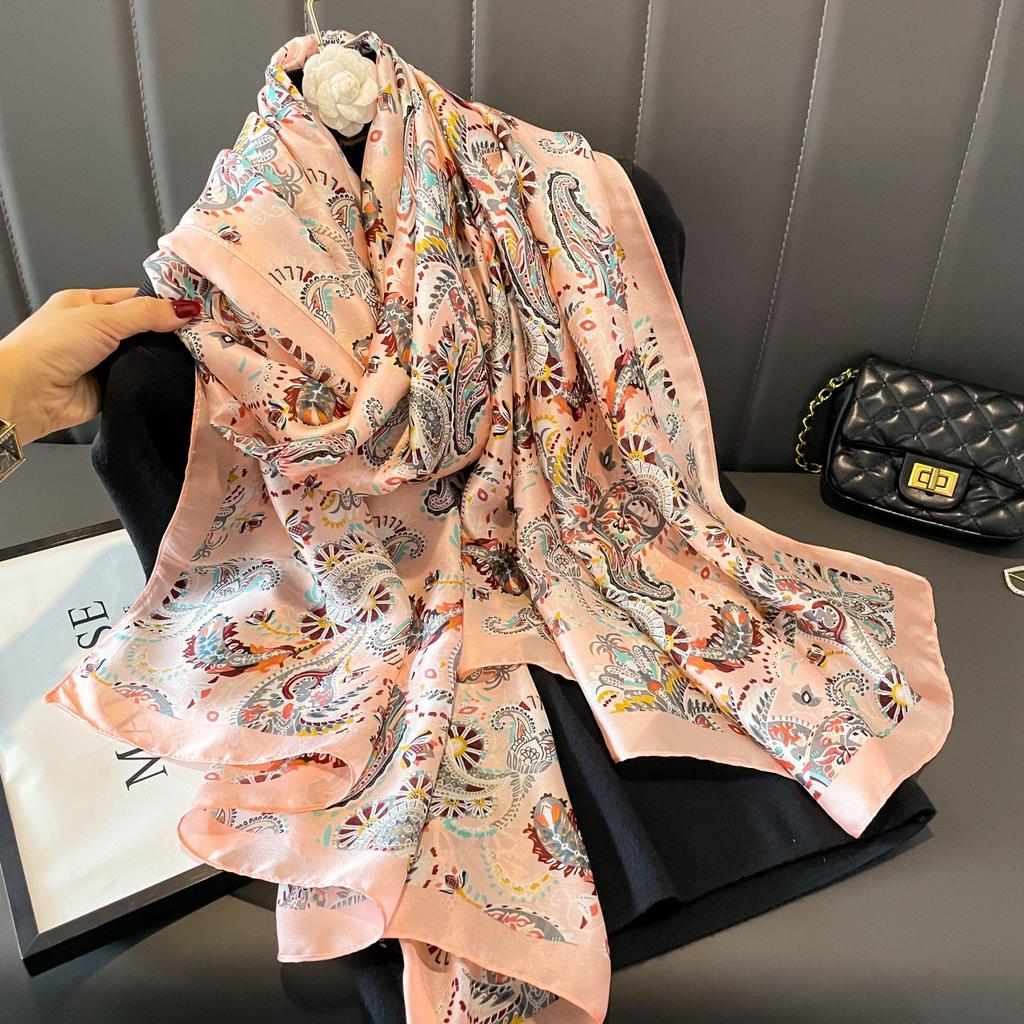 Lijin Satinschal weiblicher Schal dünn neuer Druck Frühling und Sommer Yangqi Mode Schal Mitfahrgelegenheit langer Seidenschal Schal Schal