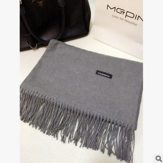 

Унисекс однотонный шарф с кисточками в корейском стиле - имитация кашемира для осени/зимы 200x70