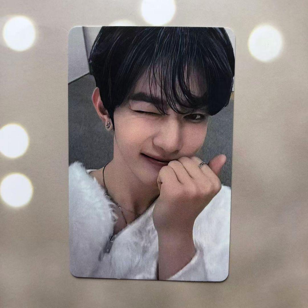 

[USED] ZB1 Rock-Paper-Scissors Winning Version Limited Edition Zhang Hao Trading Card