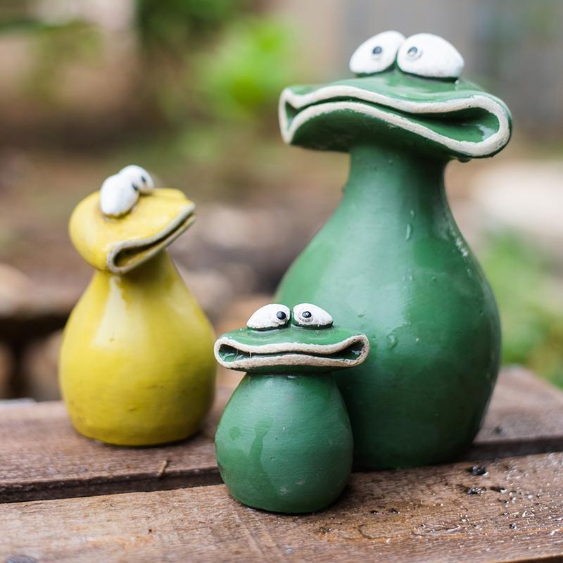 Süßer Frosch Drei-Familien-Dekorationsornament Großmaulfrosch Tier Kreativität Spaß Hof Gartenornament Geschenk